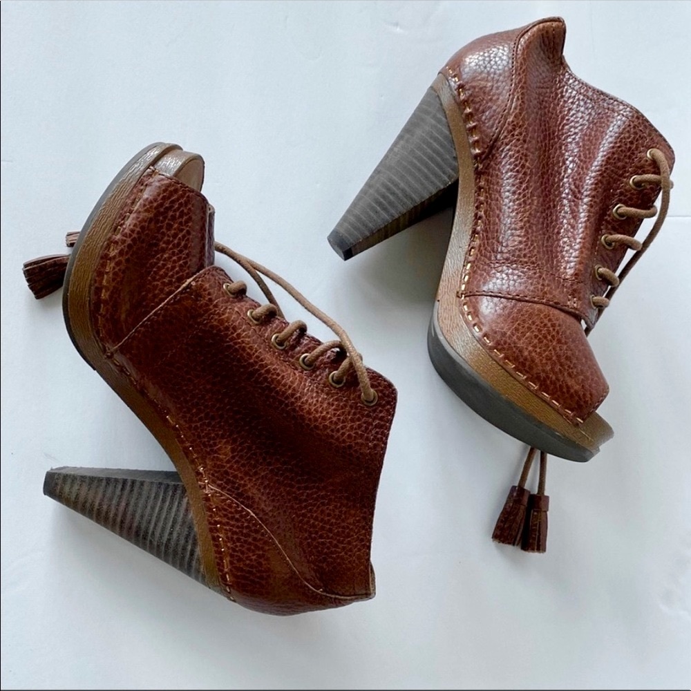 Lucky Brand Francisca Lace-Up Booties